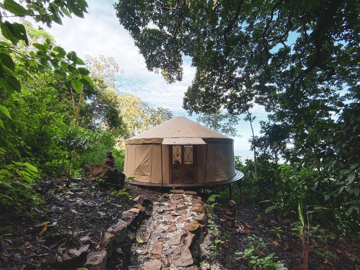 Trekker Glamping Hotel Minca Exterior foto